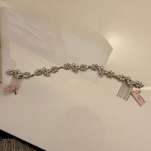 NWT Lindsay Marie Hair Vine- Auriella